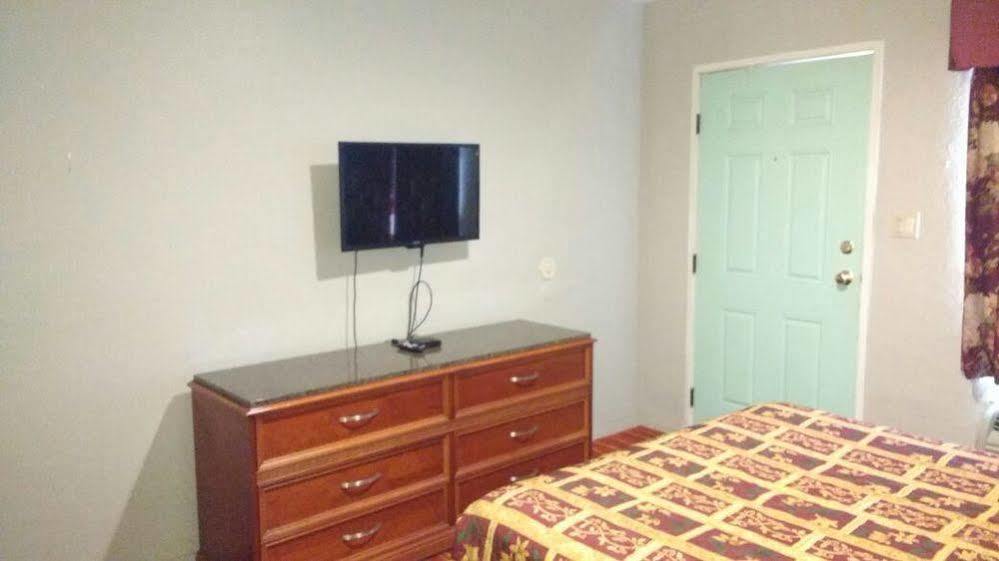 La Petite Rouge Motel San Diego Luaran gambar